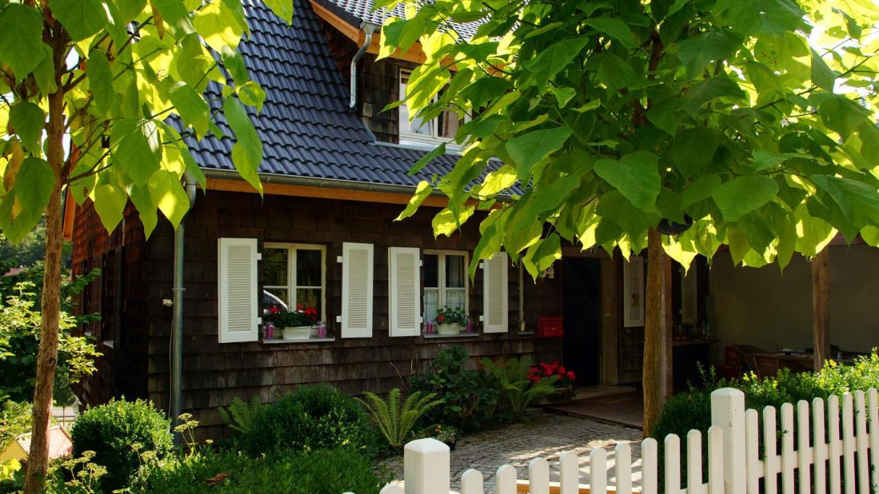 Sonnige 2-Zimmer Wohnung Mit Terrasse Und Garten Nagold Luaran gambar